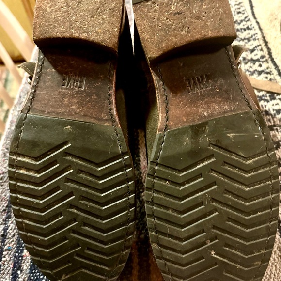 ‘Frye Veronica Strappy Triple Buckle Rustic Distressed Short Suede Boots Size 9’ - Picture 7 of 16